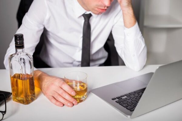 Employee Addiction Can Ruin your Business